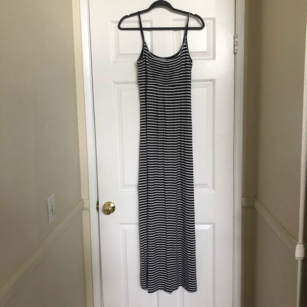 Calvin Klein - maxi dress